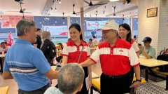 陈清木卸任前进党党主席转任党顾问